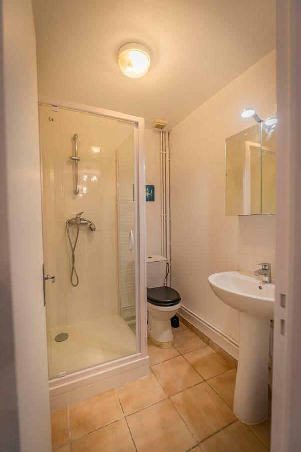 Duplex Dans Centre Ville Труа Екстер'єр фото