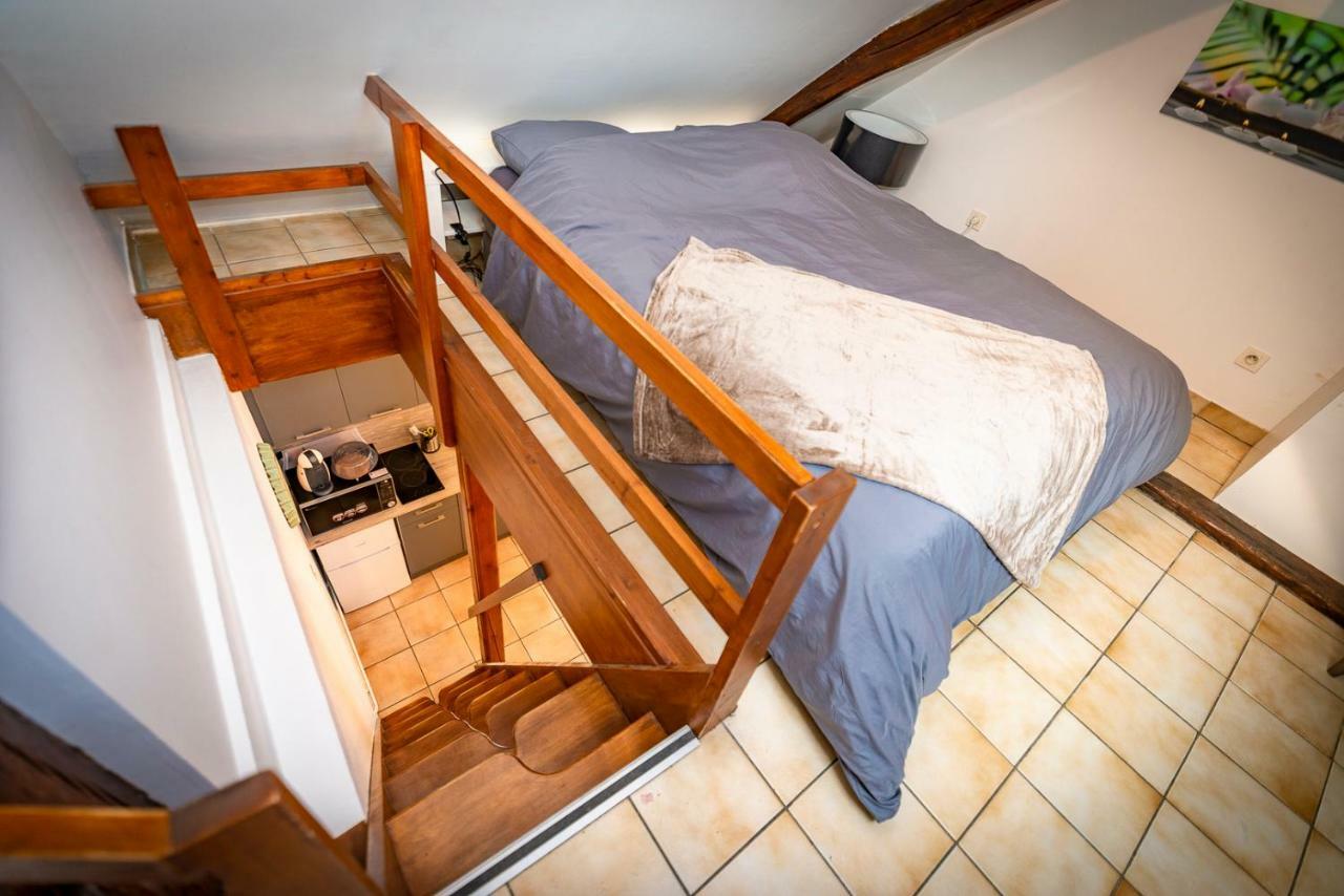 Duplex Dans Centre Ville Труа Екстер'єр фото
